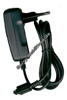 Reiseladekabel für Ericsson A2618s R310s R320s R380 T28s T29 T39 R520 T20 T68 T65 T66 T100 T200 T300 T600 T610 T630 R600 P800 P900 (Stecker-Netzteil) Reiseladekabel für Ericsson A2618s R310s R320s R380 T28s T29 T39 R520 T20 T68 T65 T66 T100 T200 T300 T600 T610 T630 R600 P800 P900 (Stecker-Netzteil)
